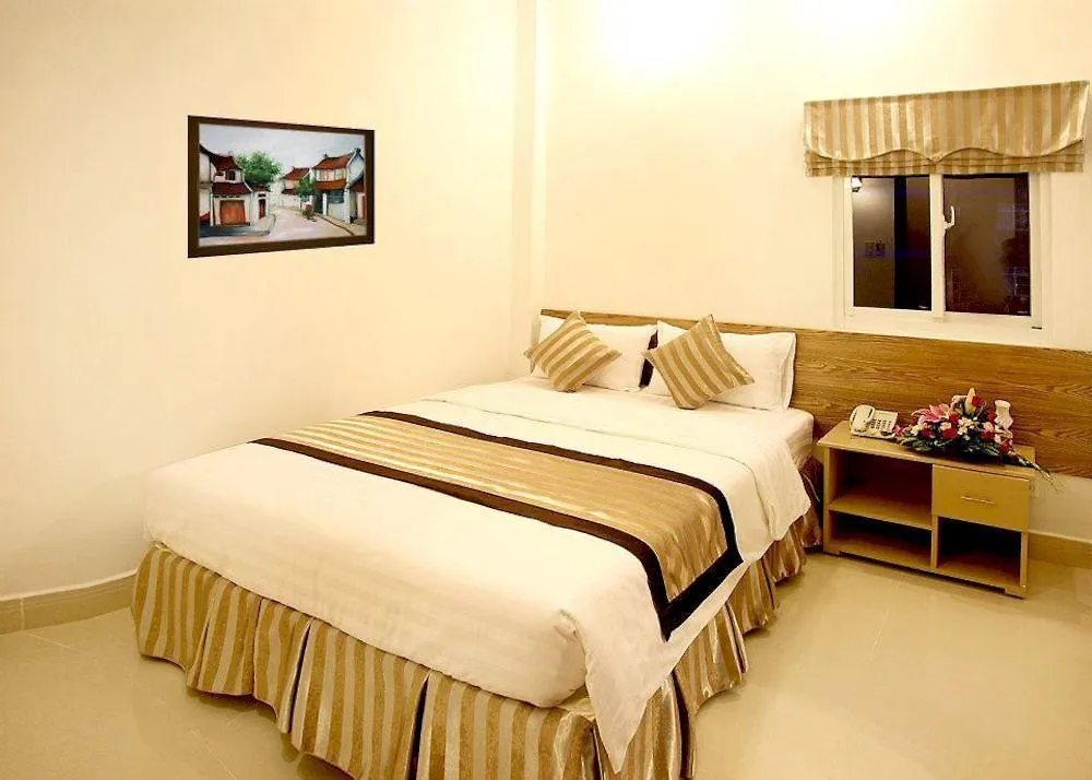 Sunny Hotel Ho Chi Minh 2*, Ho Chi Minh-staden